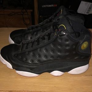 Preowned Jordan 13 playoffs (2010) size 9 NO BOX need to sell fast